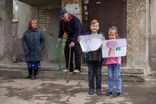 Quei giubbotti anti-proiettile negati ai bambini ucraini