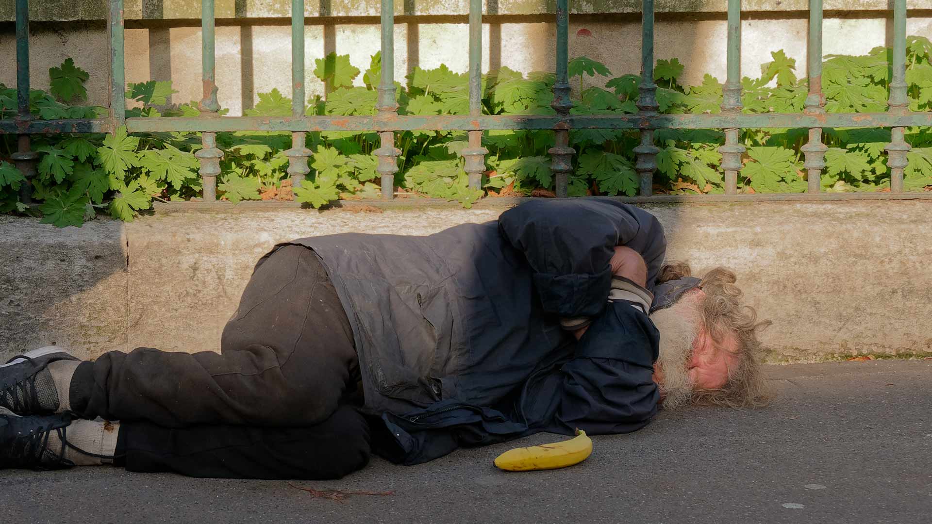 Una forbice che fa male alla democrazia