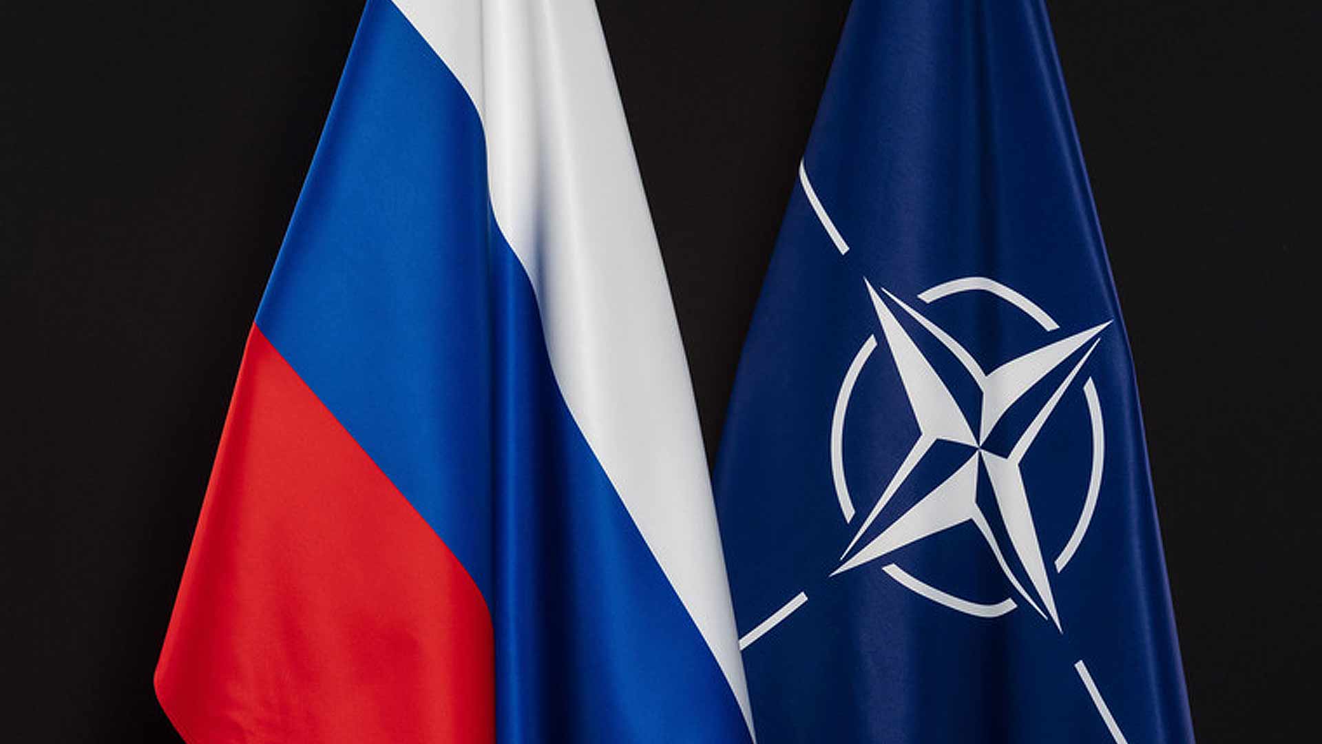 Né con Putin, né con la Nato?