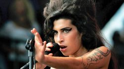Amy Winehouse, la più abbagliante fra le meteore