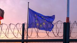 Accordo Ue: migranti rispediti fuori dalle frontiere