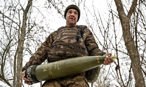 Ucraina, Kuleba: “Truppe Nato? Bastano i nostri soldati, ma ci servono munizioni”