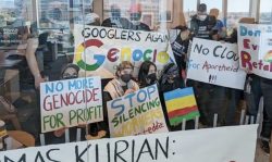 I lavoratori occupano Google: «Complice del massacro»