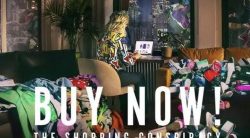 “Buy now”, altro che Black Friday: il docufilm svela i danni del consumismo sull’ambiente