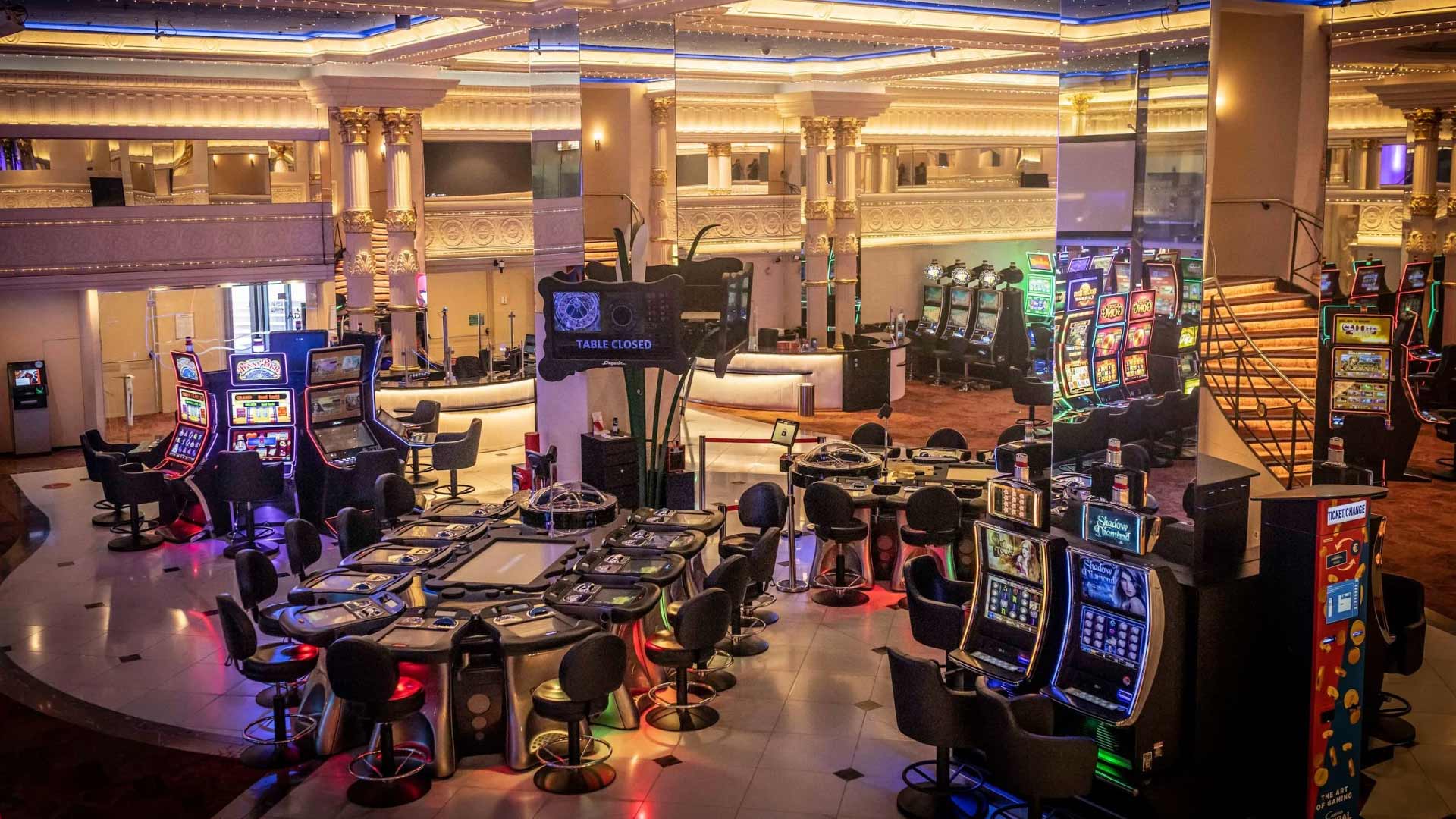 Altro che cioccolato e orologi, la Svizzera è la patria dei casinò