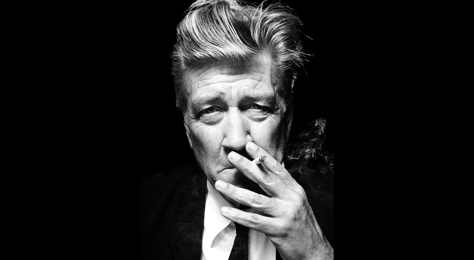 È morto David Lynch, il visionario regista di “Twin Peaks”