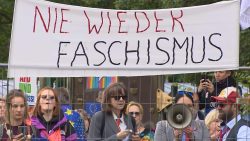 È necessario un fronte contro il pericolo fascista