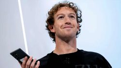 Le bugie di Zuckerberg sul fact-checking