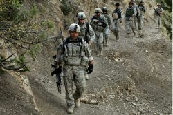 Perché gli USA dovrebbero morire per noi? 