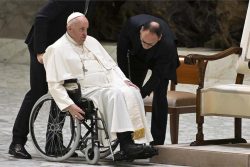 Il Papa è gravemente malato. I troll cattolici di estrema destra sono in azione