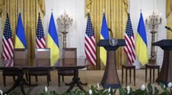 Trump ha capovolto il copione ucraino. Così finisce la diplomazia occidentale