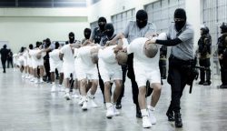 El Salvador, i vescovi si ribellano a Bukele