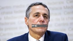 Il consigliere federale Cassis tace ancora