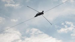 Le acrobazie del presidente russo nel circo del mondo