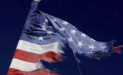 La crisi interna dell’impero americano e il rischio di guerra civile in Occidente
