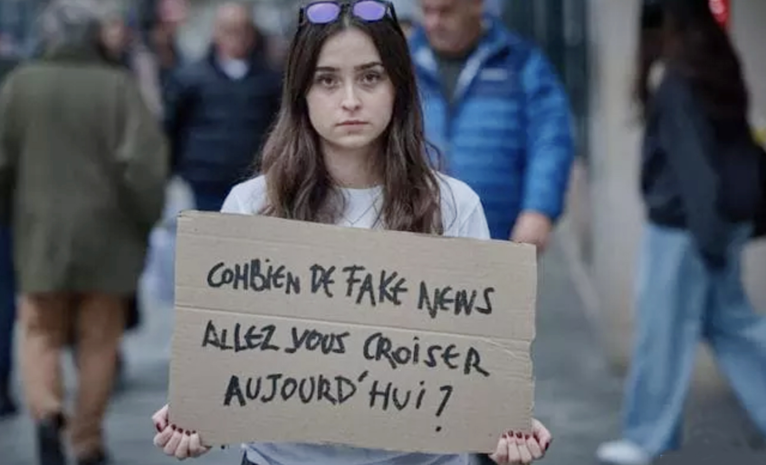 Macchine della menzogna: come l’IA alimenta la disinformazione russa in Francia