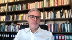 Sergio Rossi – Se gli imprenditori svizzeri si sostituiscono al Consiglio federale