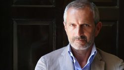 Gianrico Carofiglio. Coraggio e gentilezza: gli alleati della democrazia