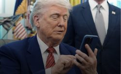 Suprematismo Usa: gli Obama nel video razzista di Trump