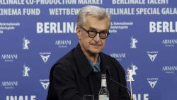 Berlinale, Gaza e il mito dell’arte neutrale: Arundhati Roy risponde con il boicottaggio