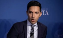 “Con la guerra l’Iran è diventato uno Stato militare, rischia di passare alla Cina”