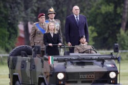 Spese militari, Meloni spegne i mugugni dei suoi
