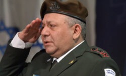 Eisenkot può battere Netanyahu tenendo Israele a destra