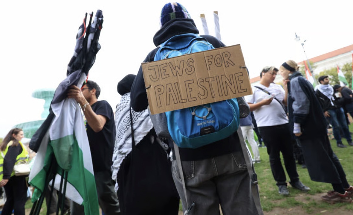 Contro una definizione antisemita di antisemitismo