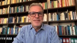 Sergio Rossi – La cultura economico-finanziaria ci riguarda tutti, ma il Ticino è la maglia nera